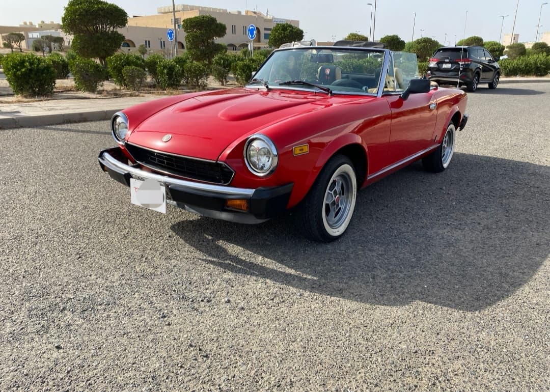 fiat spider 124